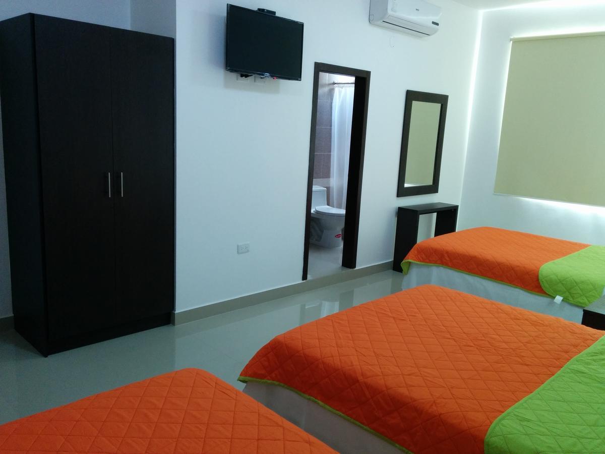 Manta Airport Hotel מראה חיצוני תמונה