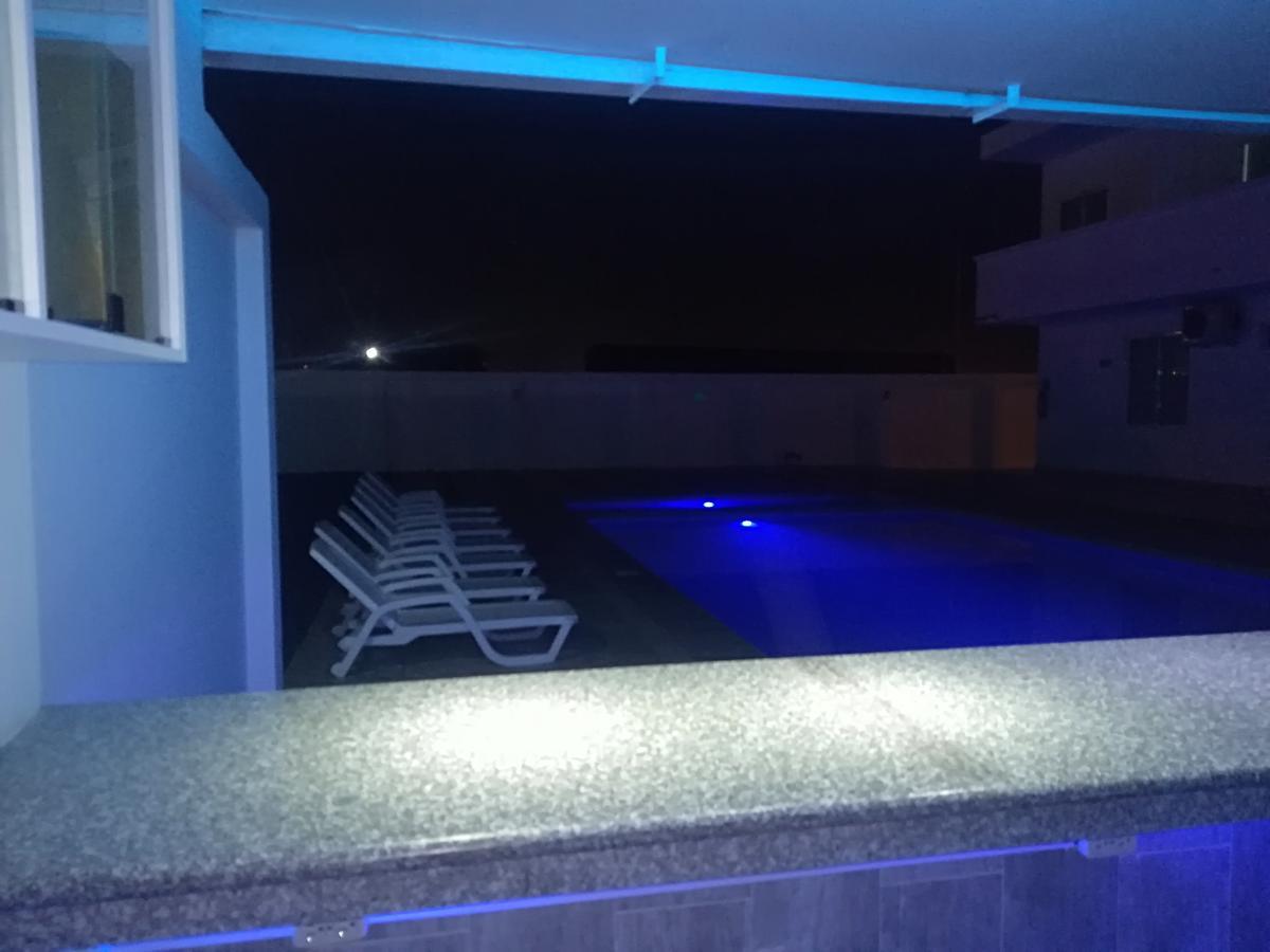 Manta Airport Hotel מראה חיצוני תמונה