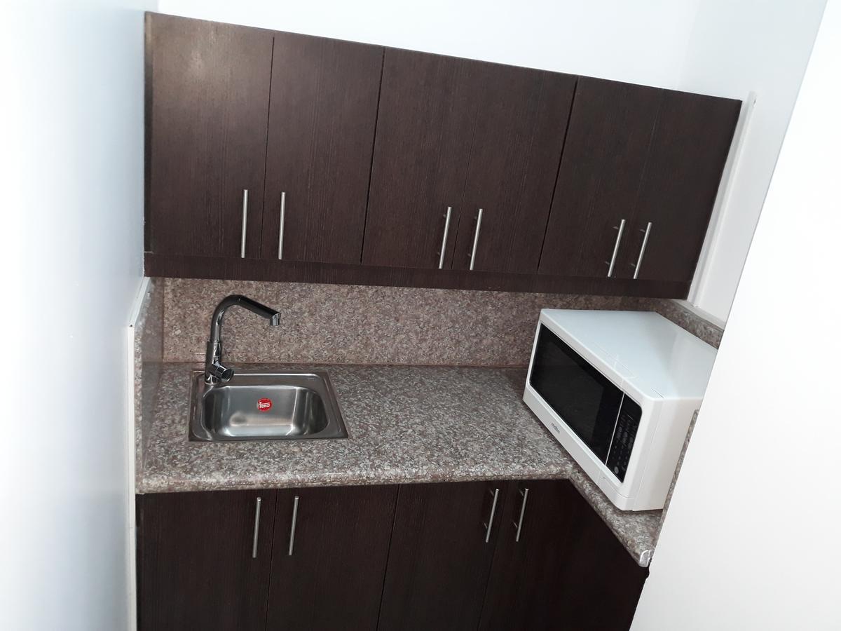 Manta Airport Hotel מראה חיצוני תמונה